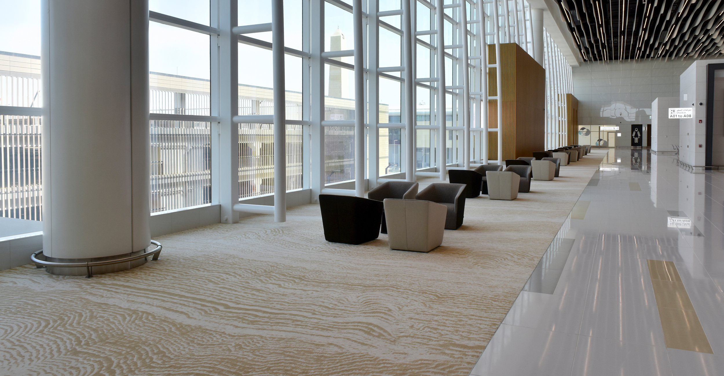 Wall-to-wall carpets for commercial use