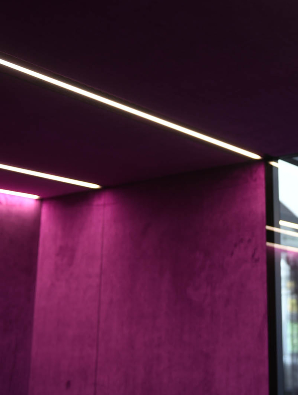 LED