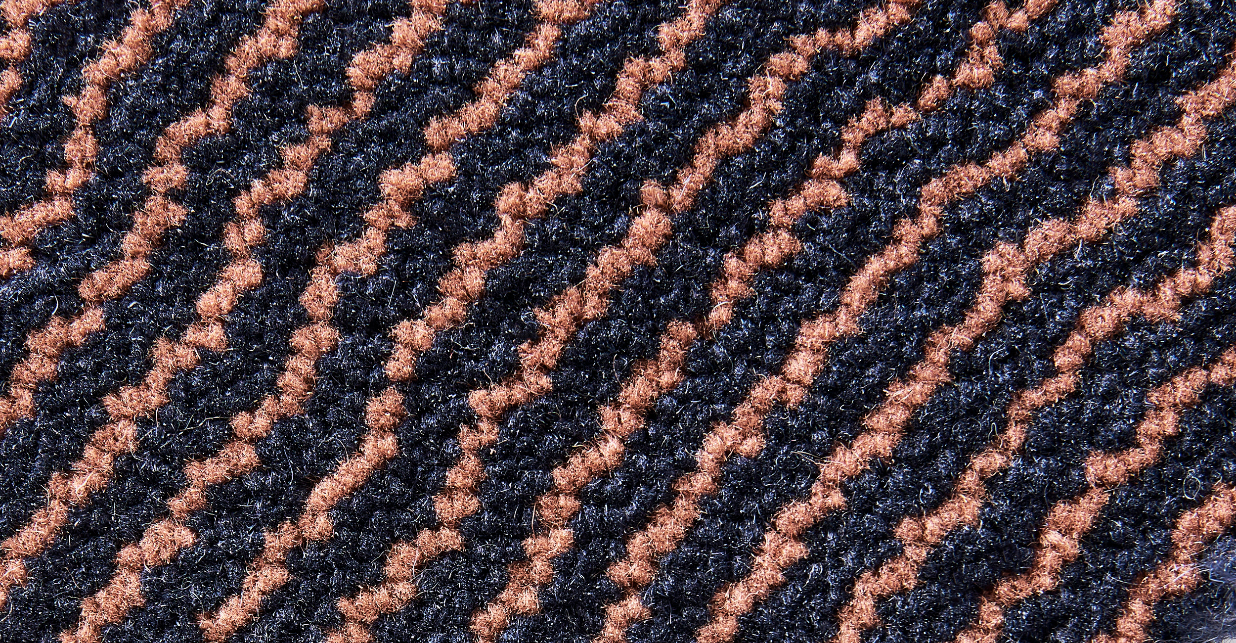 Graphic wool
